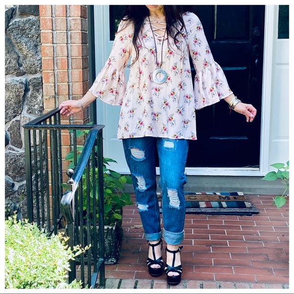 PRETTY ROSE FLORAL BELL SLEEVES TIE UP BLOUSE - Picture 7 of 9